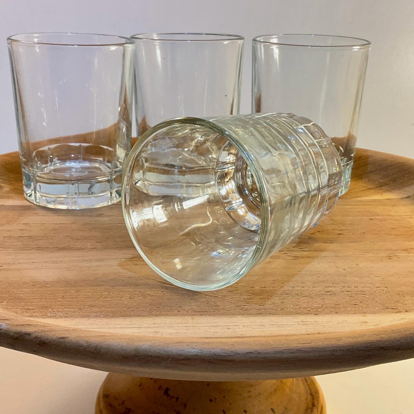 Set of 4 glasses - Small and sturdy - Marked