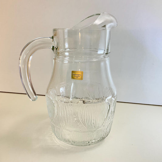 Best family friendly pitcher. Large capacity, easy to clean and high quality. 50 years old and still looks new! Luminarc France