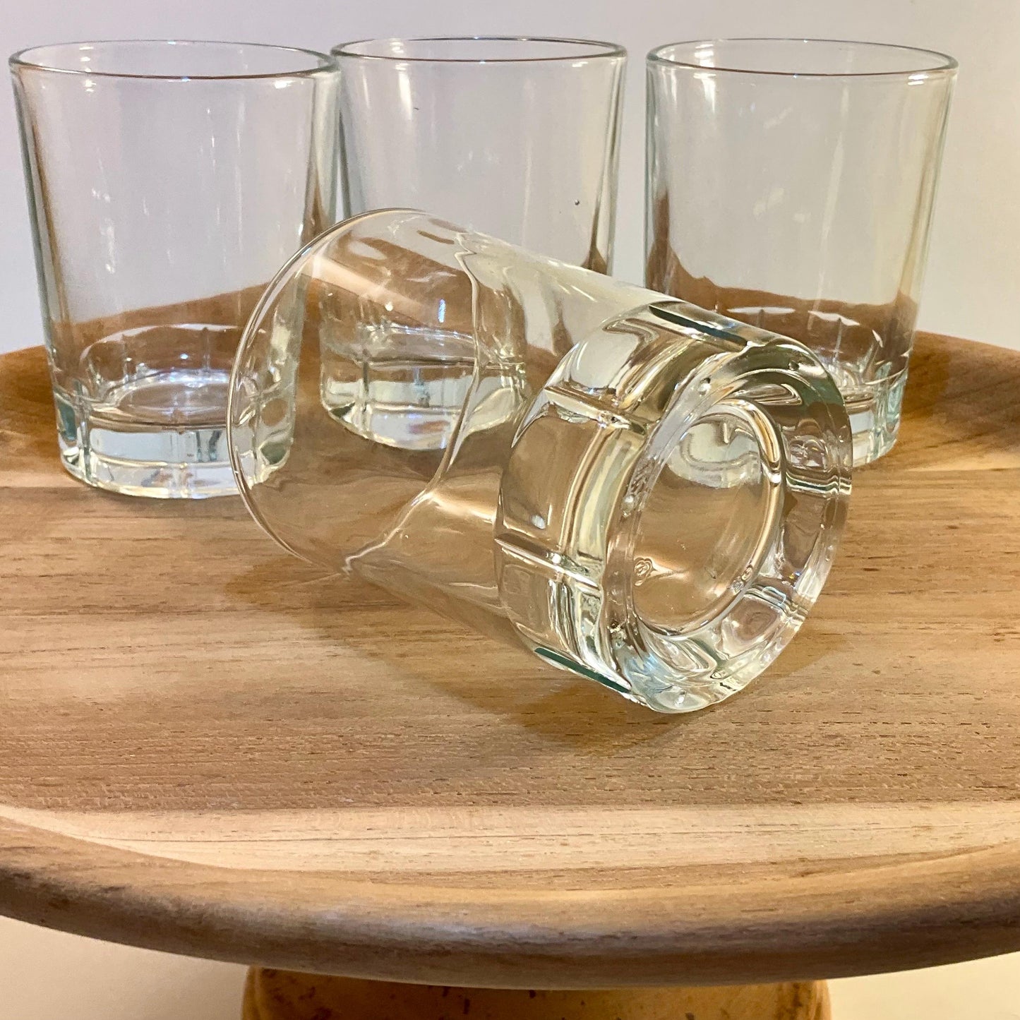 Set of 4 glasses - Small and sturdy - Marked