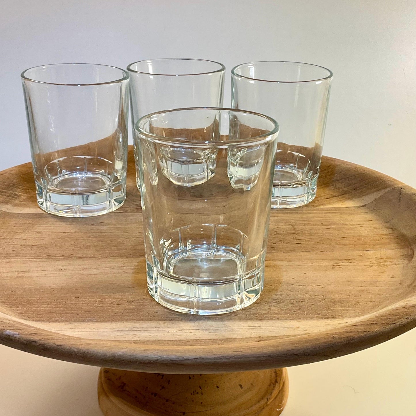 Set of 4 glasses - Small and sturdy - Marked