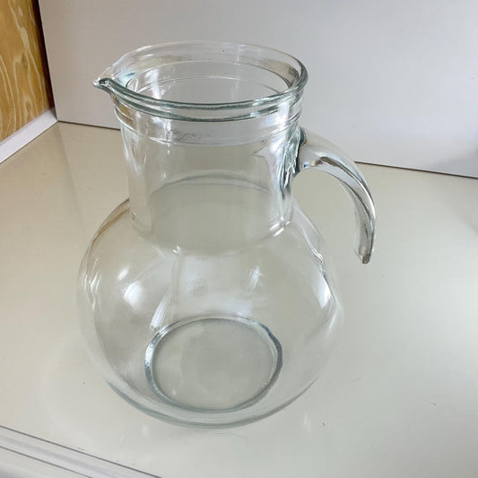 Super pitcher. Large capacity, easy to clean and high quality. Made in Italy